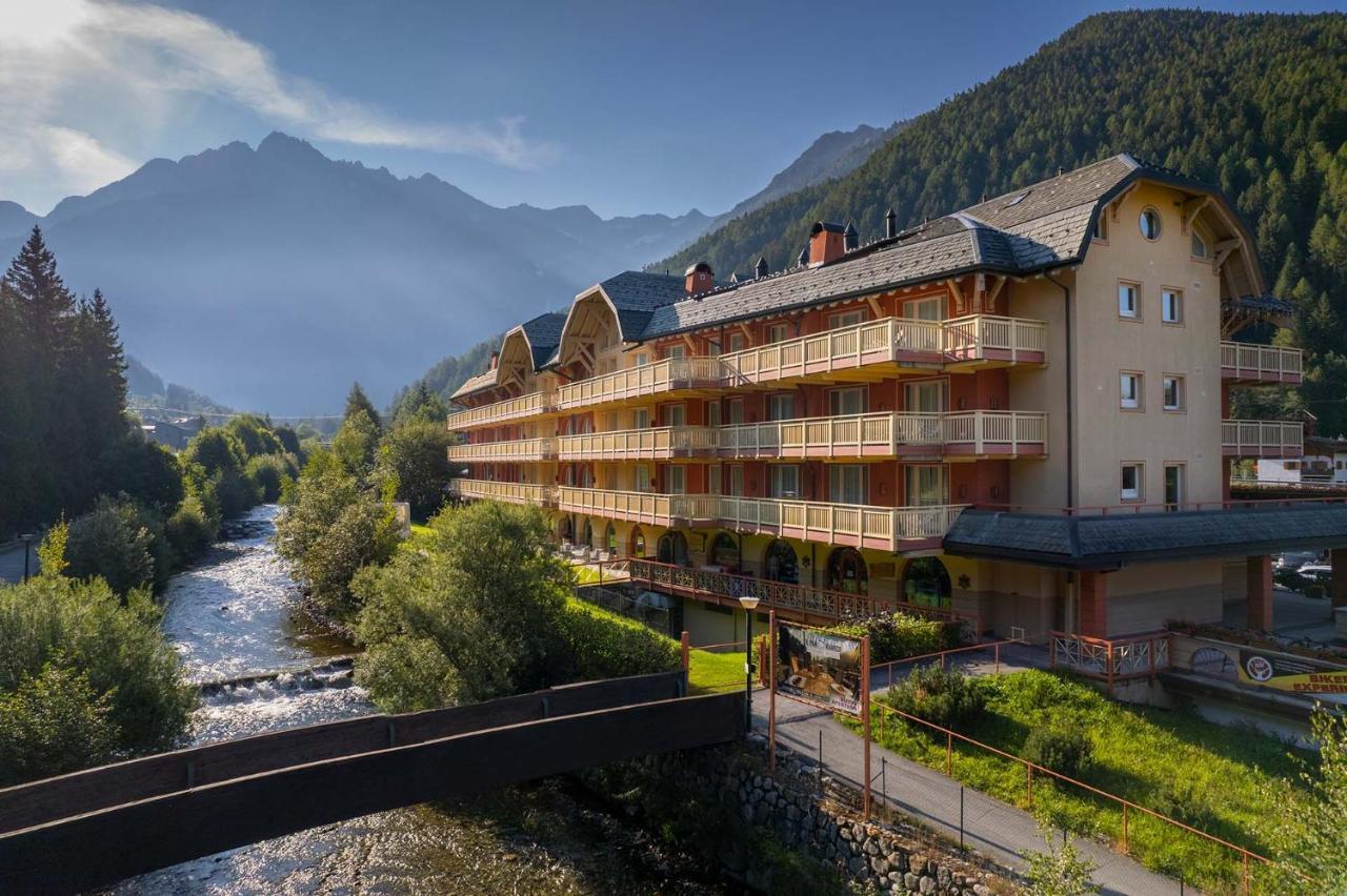 Residence Club Ponte Di Legno Extérieur photo